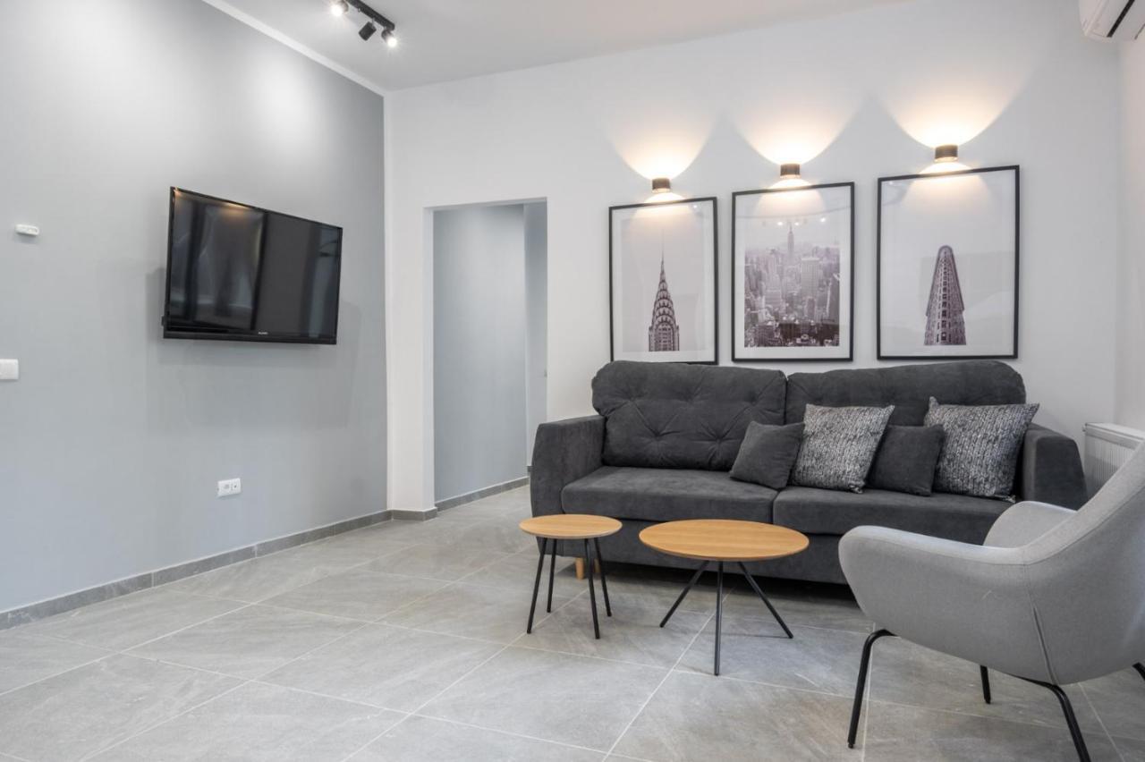 Relax Apartament In Piata Universitatii Бухарест Екстер'єр фото